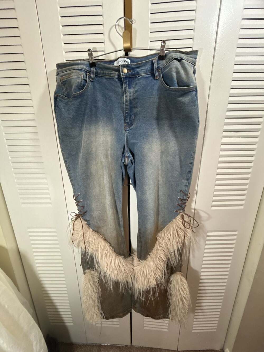 Current Mood Lace Up Faux Fur Bootcut Jeans - Medium Wash Y2K